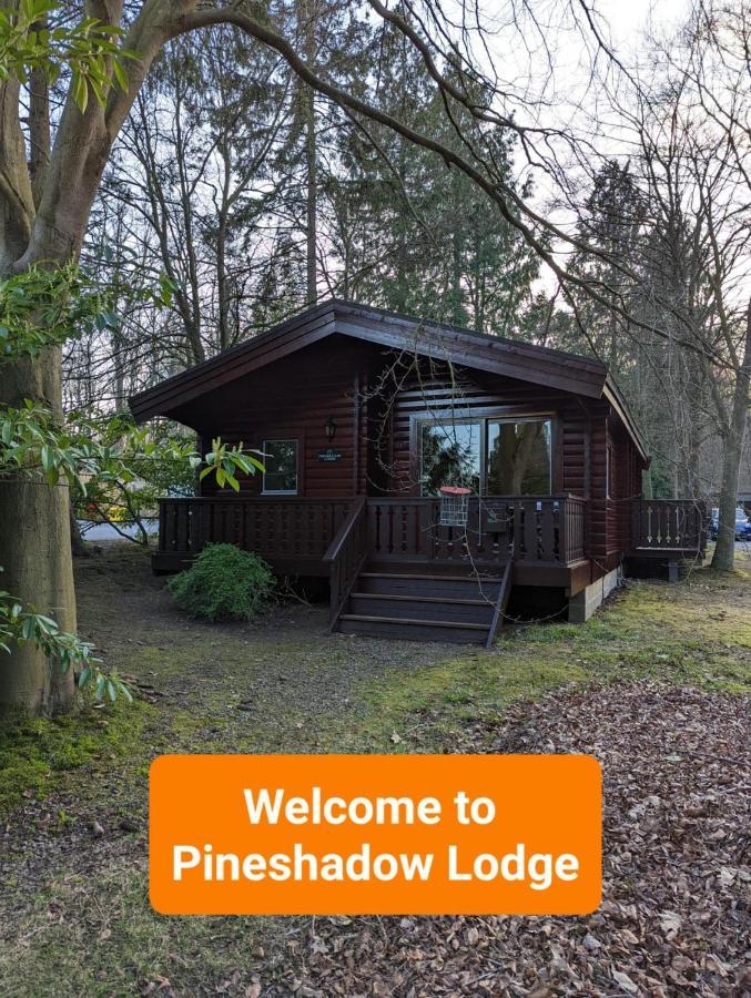 לאות' Pineshadow Lodge-Dog Friendly Kenwick Park Louth מראה חיצוני תמונה