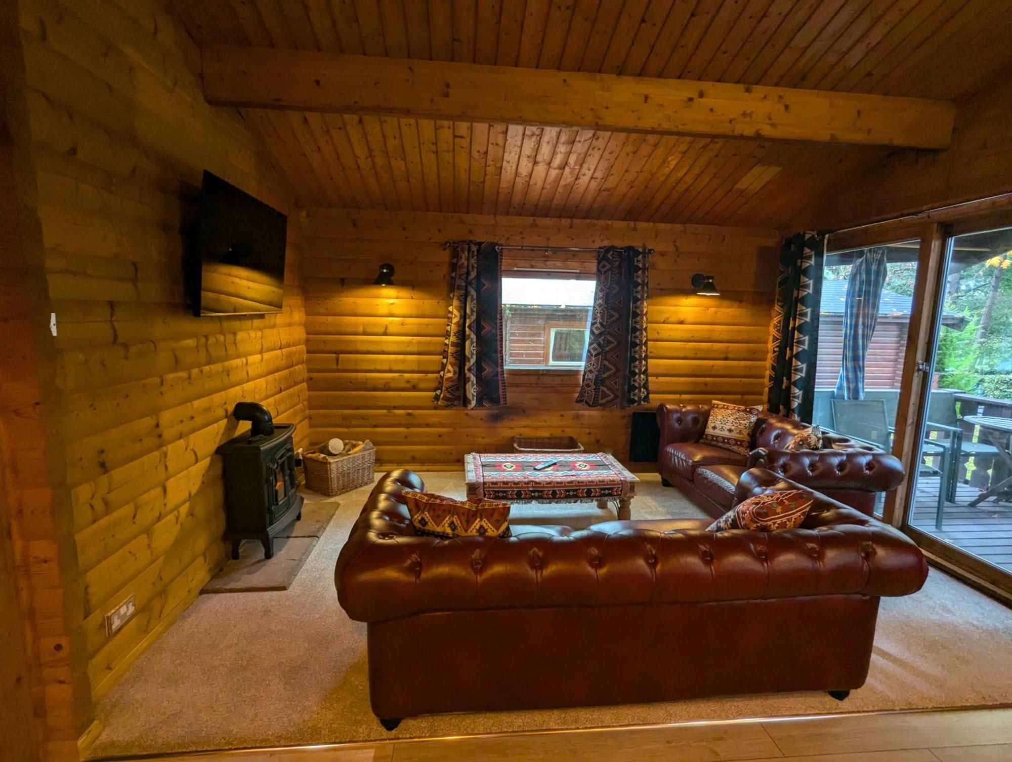 לאות' Pineshadow Lodge-Dog Friendly Kenwick Park Louth מראה חיצוני תמונה