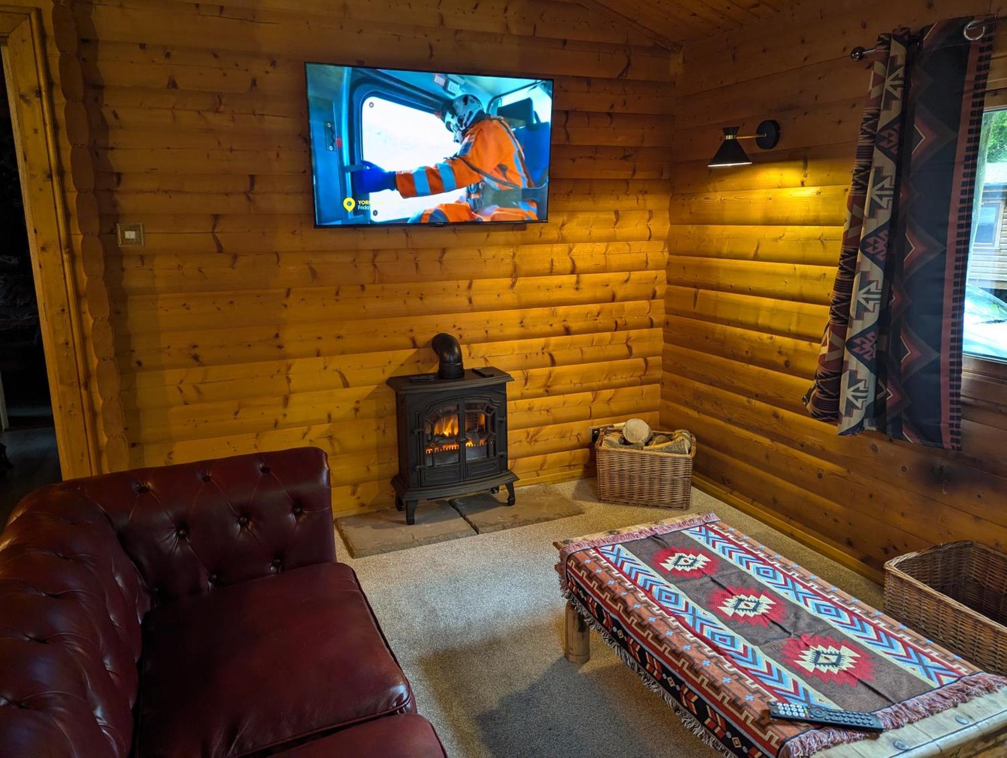 לאות' Pineshadow Lodge-Dog Friendly Kenwick Park Louth מראה חיצוני תמונה